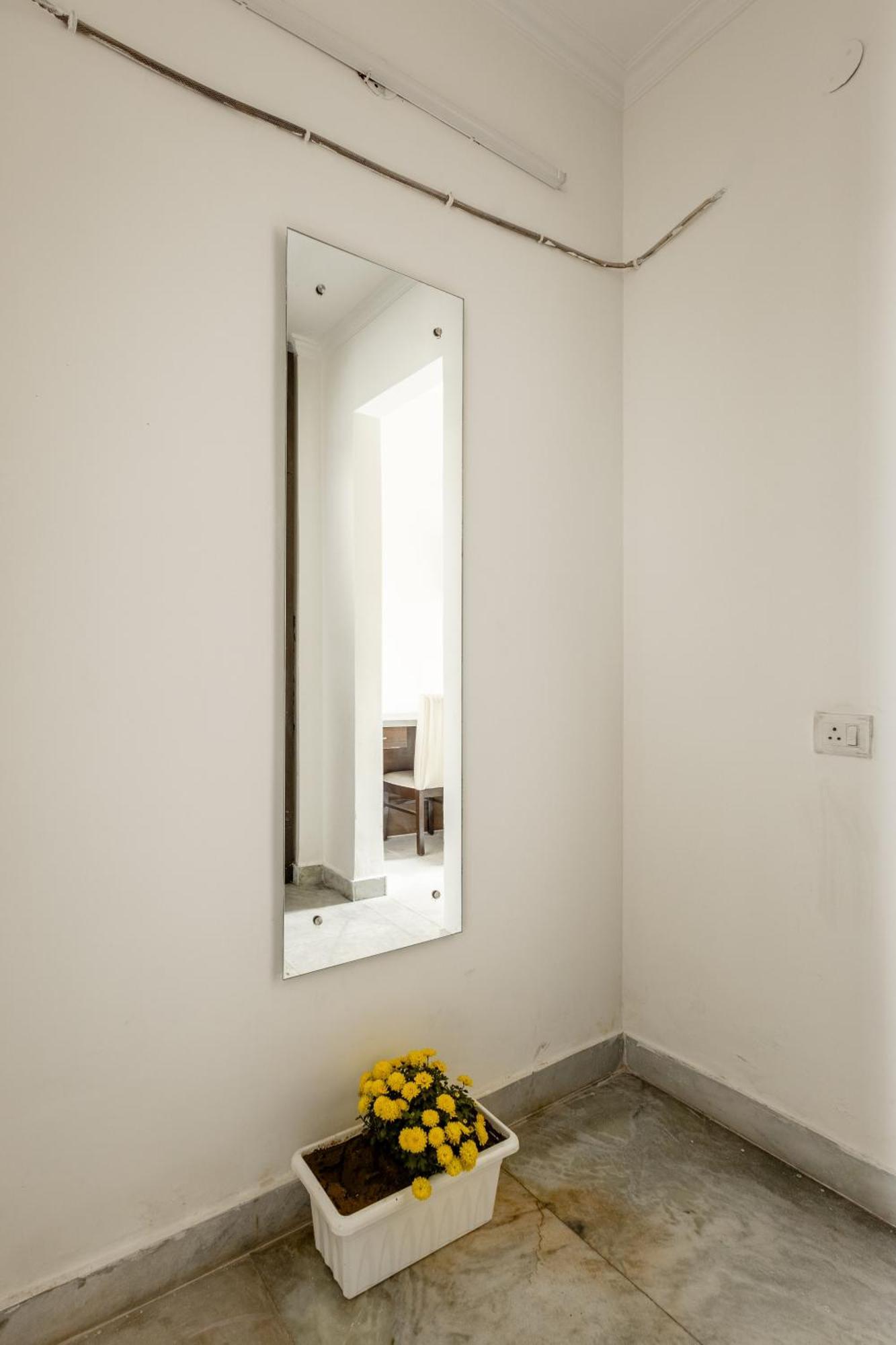 Lime Tree Service Apartment Golf Course Road, 古尔冈 外观 照片