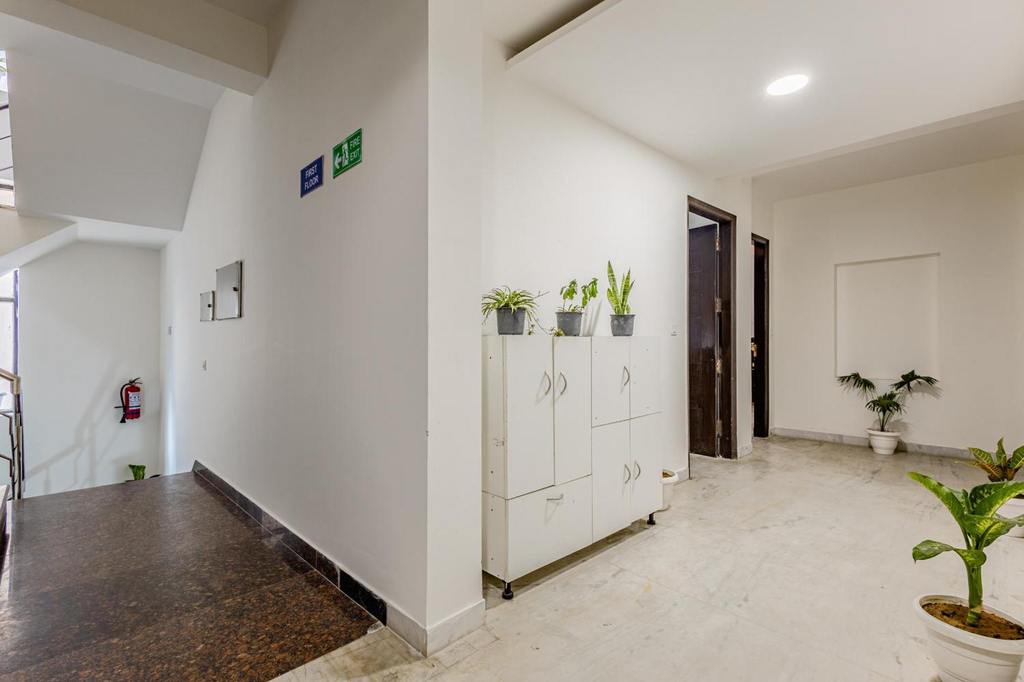 Lime Tree Service Apartment Golf Course Road, 古尔冈 外观 照片