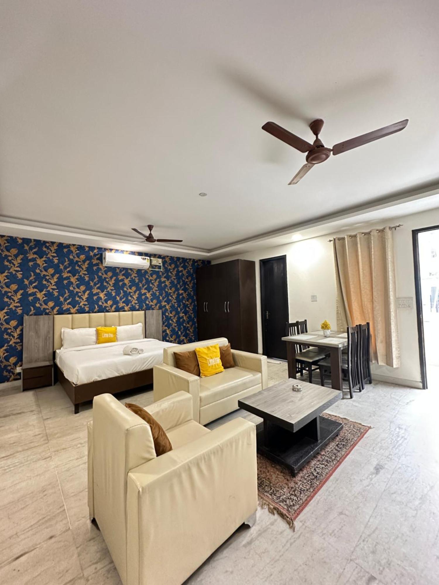 Lime Tree Service Apartment Golf Course Road, 古尔冈 外观 照片